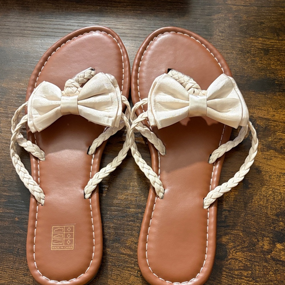 Fashion Nova Cream Bow Sandals